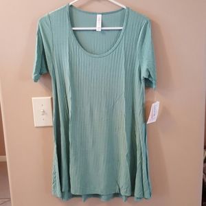 Lularoe Perfect Tee.  NWT.